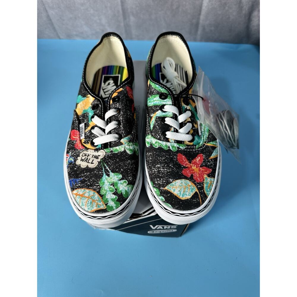 Vans Sneakers Authentic Crayola Van Doren Women's Size 6.5 New